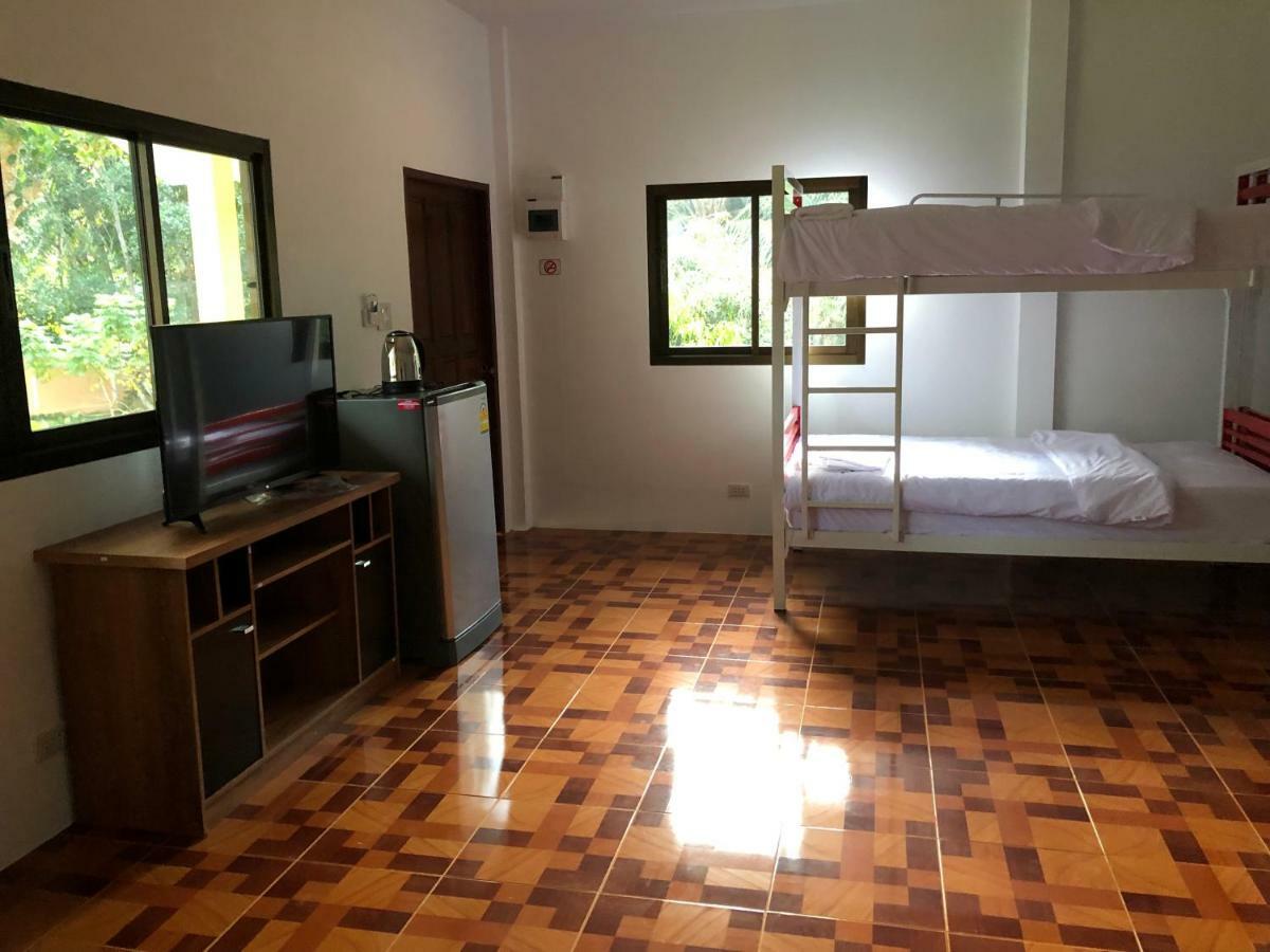 The Mountain View Hat Sai Ri Resort Chumphon Exteriör bild